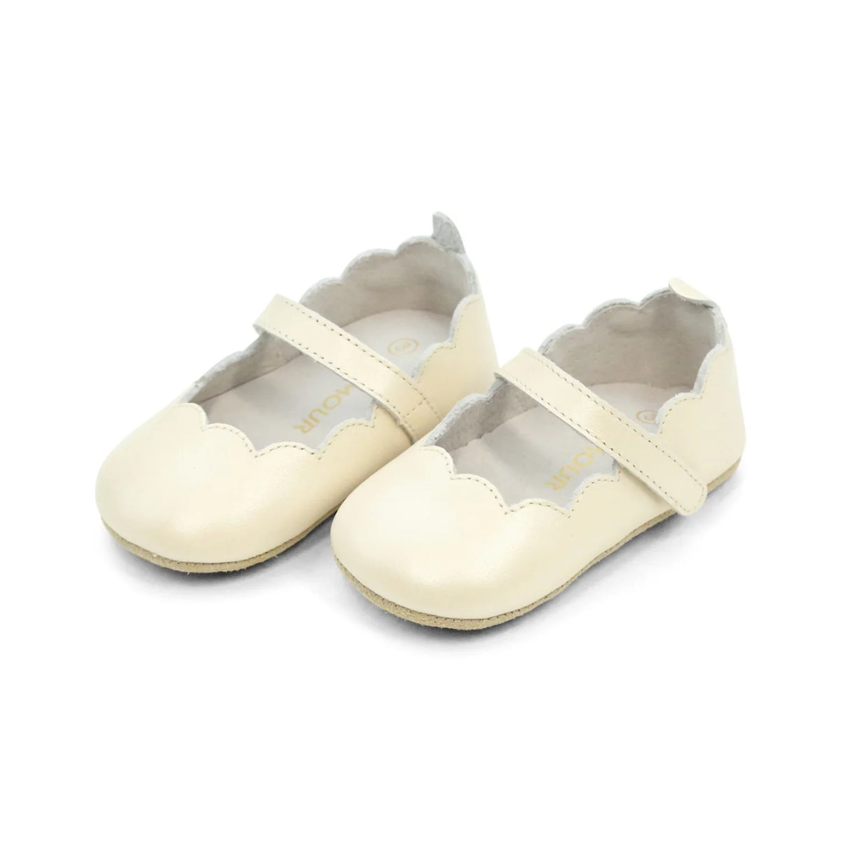 L'Amour Mimi Girls Scalloped Mary Jane Crib Shoe
