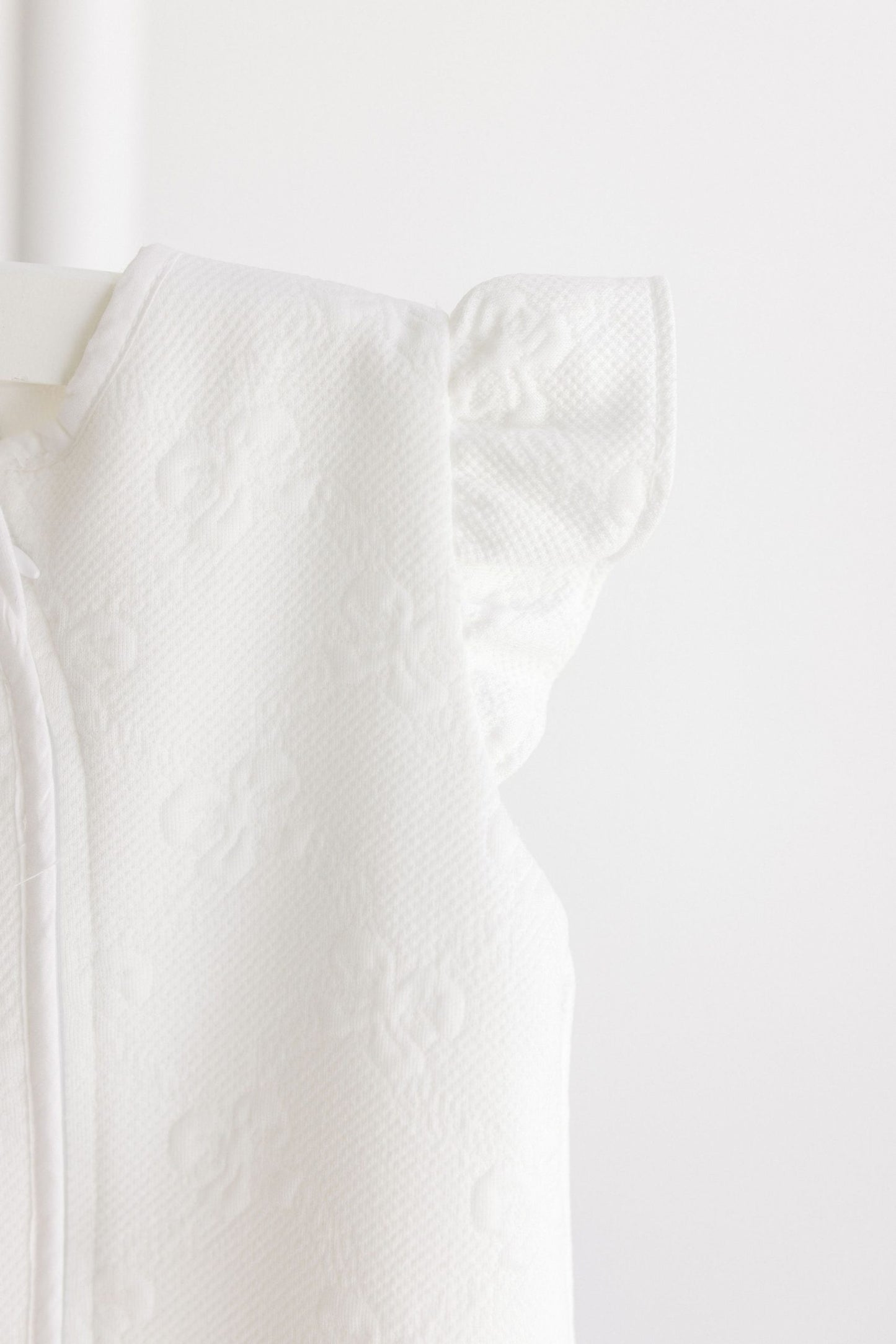 Terry Tots Seep Sack- white jacquard bows