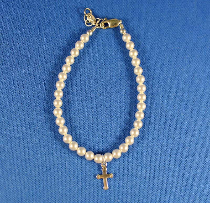 Pearl Bracelet with Sterling Silver Cross